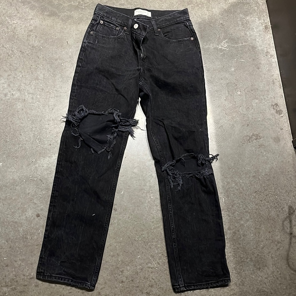 Abercrombie and Fitch 90s Straight Low Rise black jeans